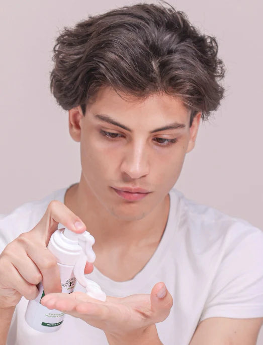 رغوة تنظيف للرجال